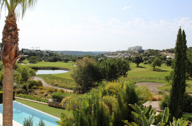 Resale - Detached House / Villa - Las Colinas Golf