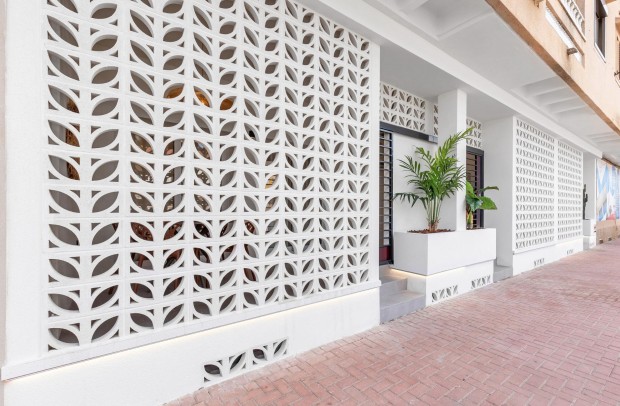 Apartment - Nouvelle construction - Torrevieja - Playa Los Naufragos