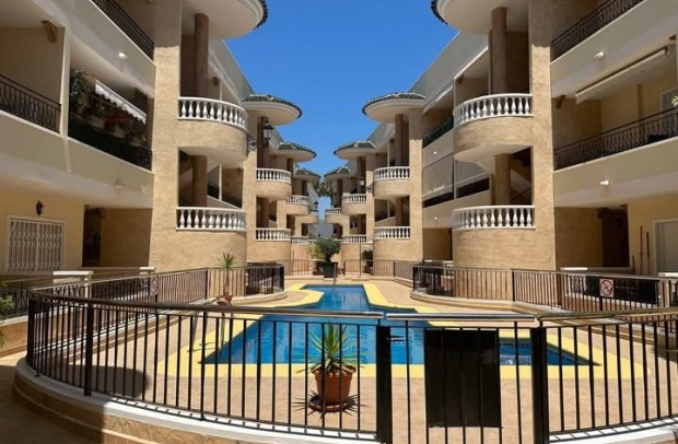 Apartment - Resale - Jacarilla - Jacarilla