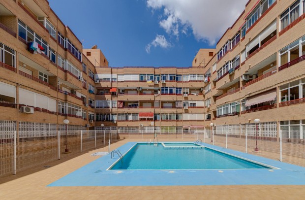 Apartment - Resale - Torrevieja - El molino