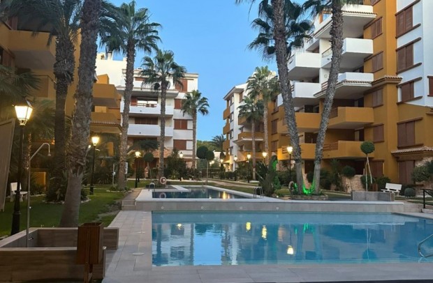 Apartment - Resale - Torrevieja - Punta prima