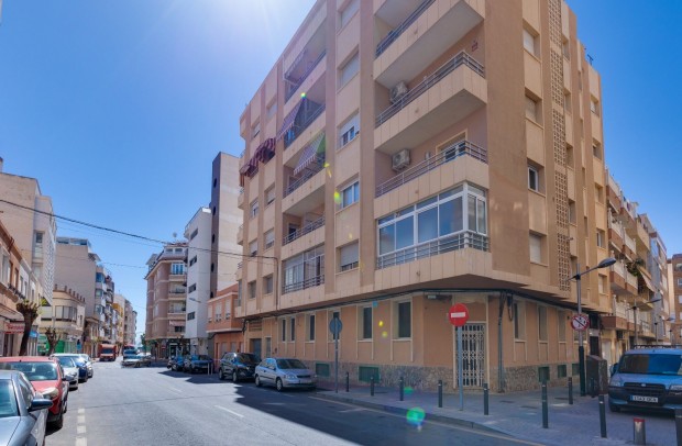 Apartment - Resale - Torrevieja - Torrevieja