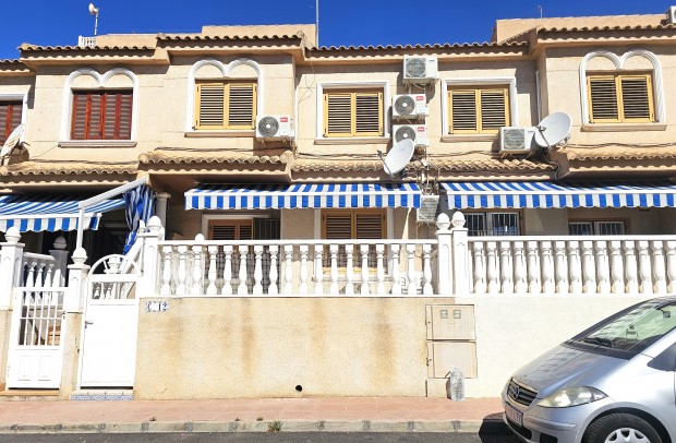 Apartment - Resale - Torrevieja - Torrevieja