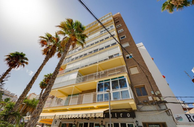 Apartment - Resale - Torrevieja - Torrevieja