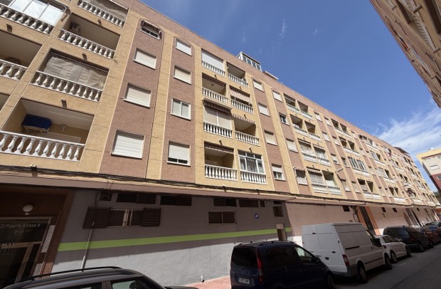 Apartment - Resale - Torrevieja - Torrevieja