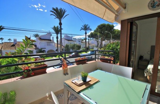 Apartment - Resale - Villamartin - Villamartín