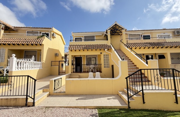 Apartment - Resale - Villamartin - Villamartín