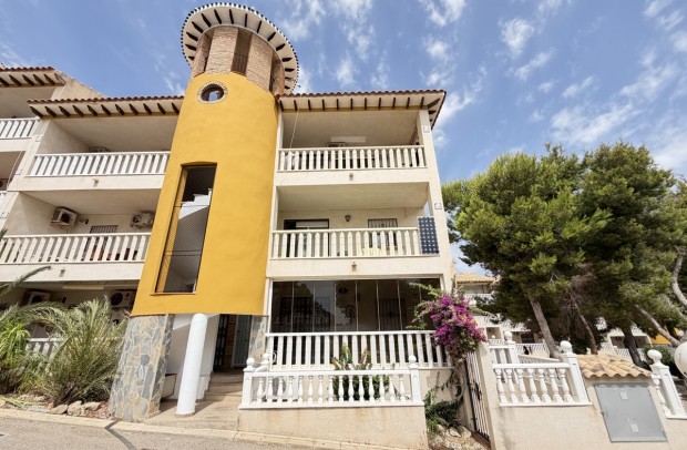 Apartment - Resale - Villamartin - Villamartín