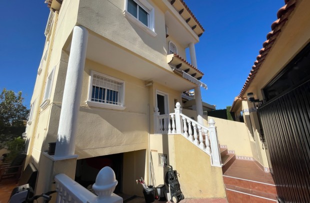 Chalet / Villa - Resale - Guardamar del Segura - Guardamar del Segura