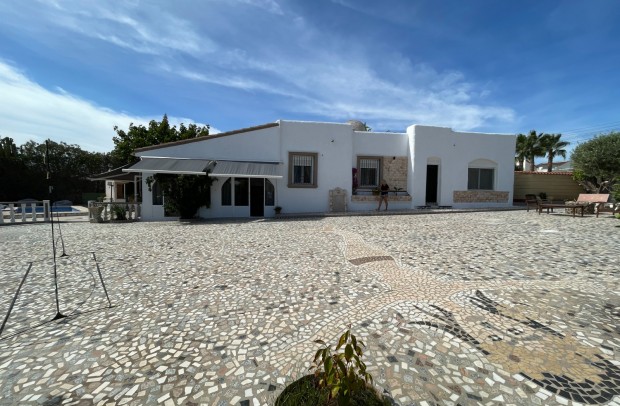 Chalet / Villa - Reventa - Ciudad Quesada - Cuidad Quesada