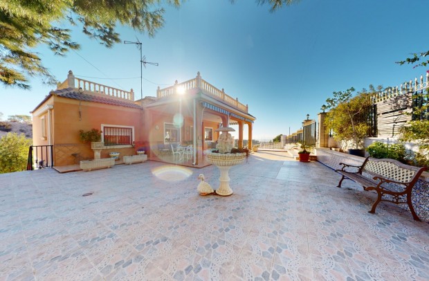 Chalet / Villa - Revente - Crevillente - Crevillente