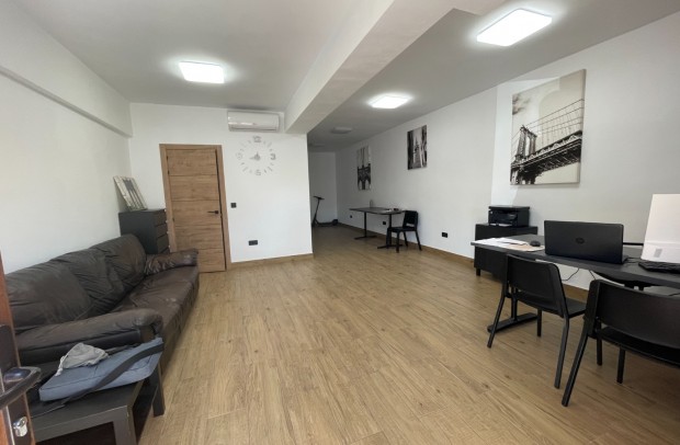 Commercial - Resale - Guardamar del Segura - Comunidad Valenciana