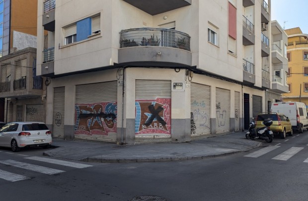 Commercial - Resale - Torrevieja - Torrevieja