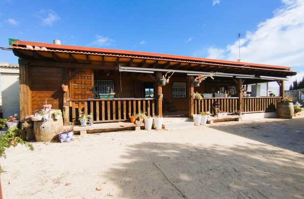 Country Property - Resale - Ciudad Quesada - Partido de Saavedra