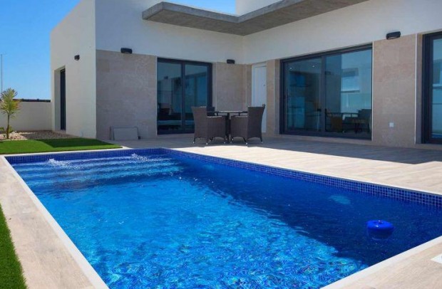 Detached House / Villa - New Build - Daya Nueva - NB-52725