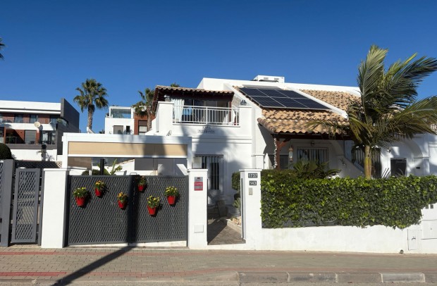 Detached House / Villa - Resale - Algorfa - La Finca Golf Resort