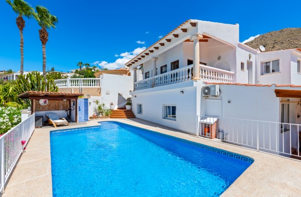 Detached House / Villa - Resale - Alicante - El Campello