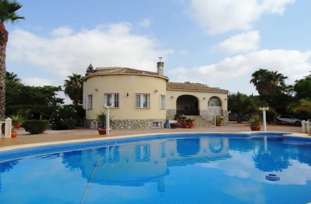 Detached House / Villa - Resale - Catral - Catral