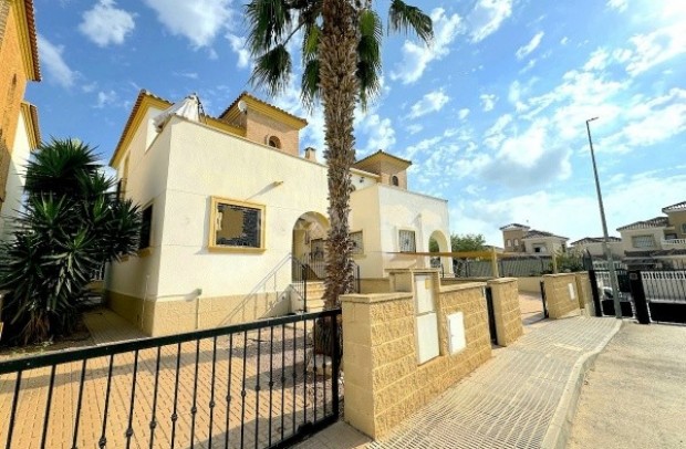 Detached House / Villa - Resale - Guardamar del Segura - El Raso