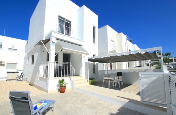 Detached House / Villa - Resale - La Marina - La Marina