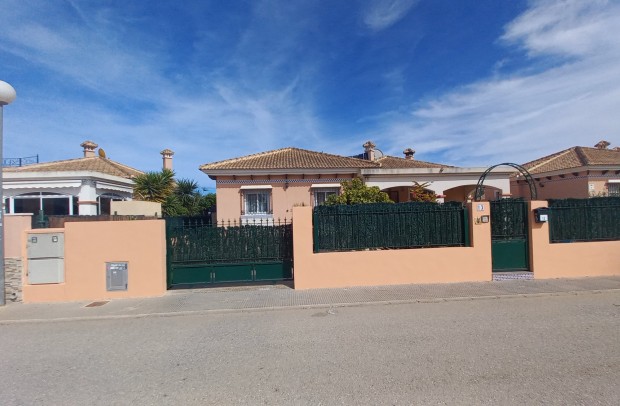 Detached House / Villa - Resale - Los Montesinos - La Herrada