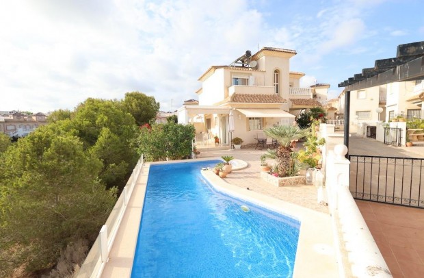 Detached House / Villa - Resale - Orihuela Costa - Playa Flamenca