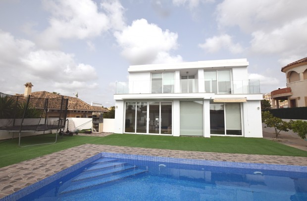 Detached House / Villa - Resale - San Fulgencio - La Marina