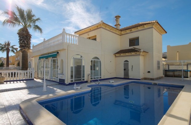 Detached House / Villa - Resale - San Miguel de Salinas - San Miguel de Salinas