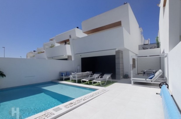 Detached House / Villa - Resale - Santiago de la Ribera - San Javier