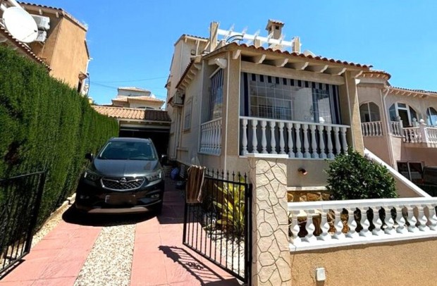 Detached House / Villa - Resale - Villamartin - Villamartin (Orihuela Costa)