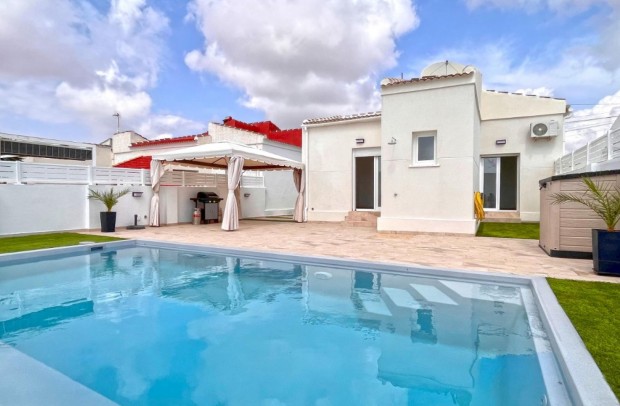 Detached House / Villa - Reventa - Torrevieja - San Luis