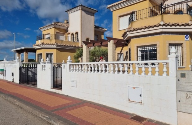 Detached House / Villa - Revente - Algorfa - Algorfa