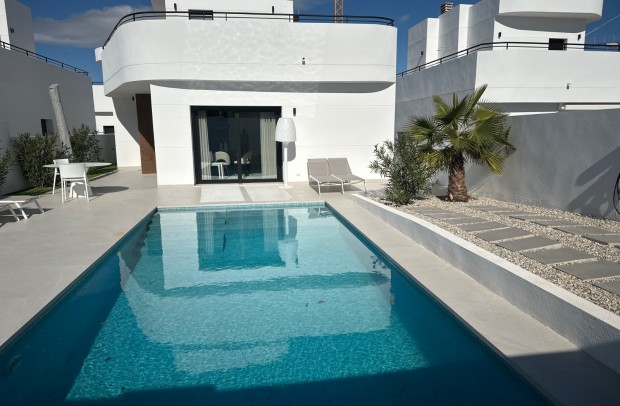 Detached House / Villa - Revente - Ciudad Quesada - 78-53431