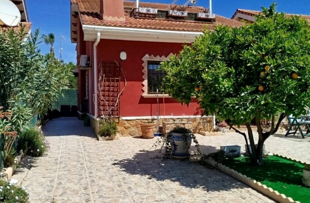 Detached House / Villa - Revente - Guardamar del Segura - El Raso