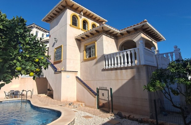 Detached House / Villa - Revente - La Zenia - La Zenia