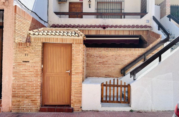 Detached House / Villa - Revente - Torrevieja - Playa de los Locos