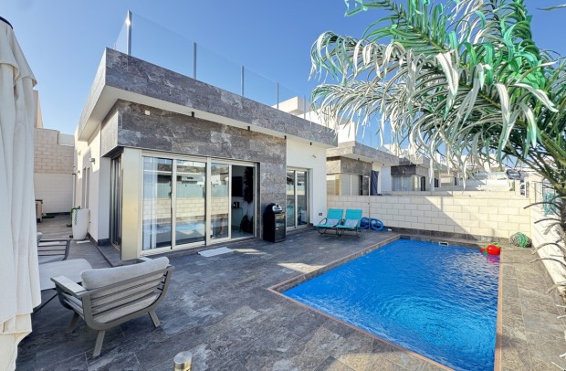 Detached House / Villa - Revente - Villamartin - Villamartín