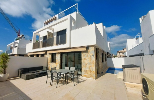 Semi-Detached - Resale - Orihuela Costa - Lomas de Cabo Roig