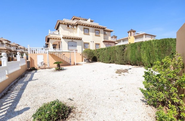 Town house - Resale - Orihuela Costa - Montezenia