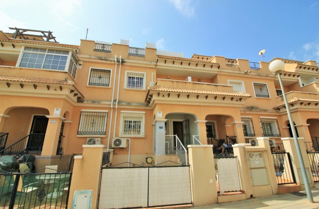 Townhouse - Resale - Villamartin - Villamartín