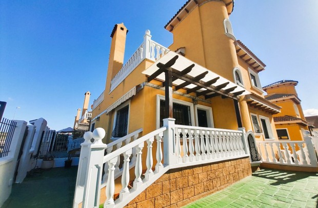 Townhouse - Revente - Ciudad Quesada - 30-62470