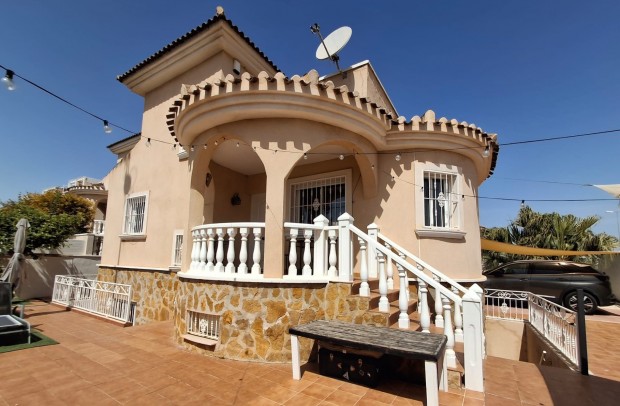 Villa Detached - Resale - Ciudad Quesada - Doña pepa
