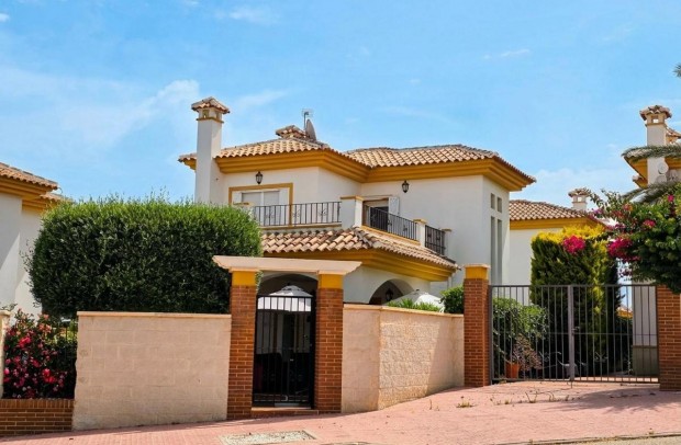 Villa Detached - Resale - Ciudad Quesada - Pueblo Lucero