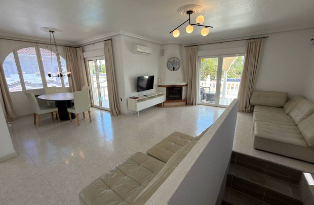 Villa Detached - Resale - Ciudad Quesada - Urbanizaciones