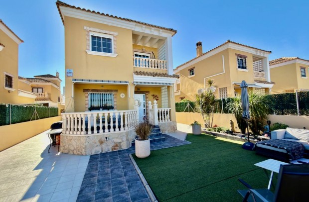 Villa Detached - Resale - Guardamar del Segura - El Raso
