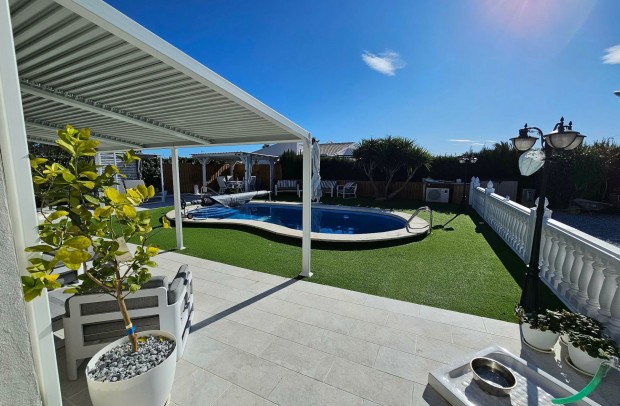 Villa Detached - Reventa - La Marina - La Marina