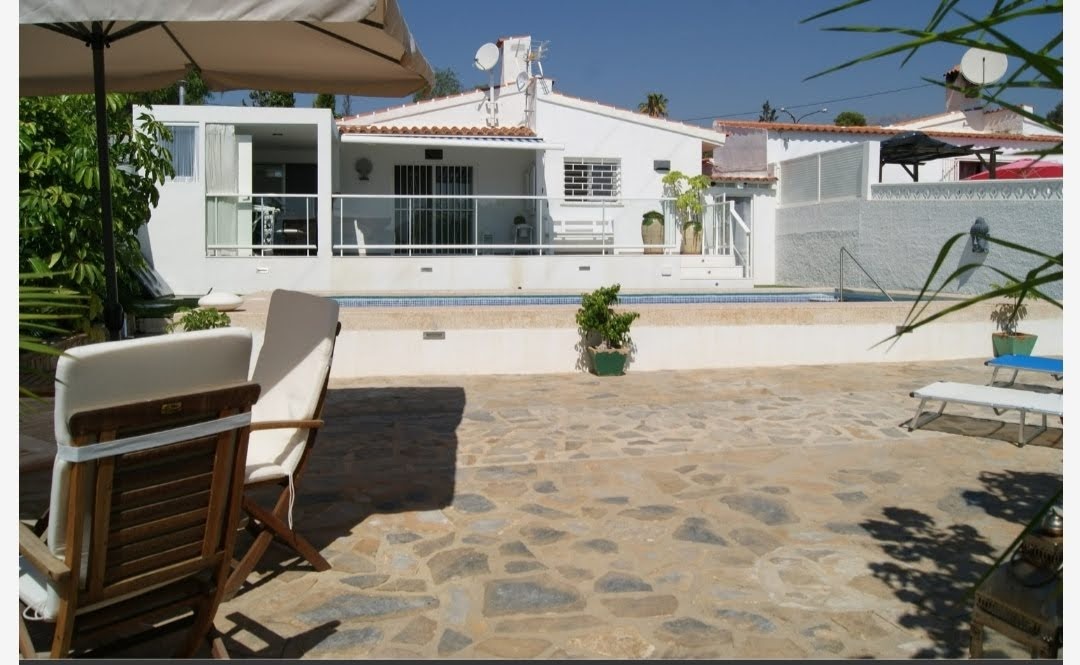 2 bedroom house / villa for sale in Alicante City, Costa Blanca