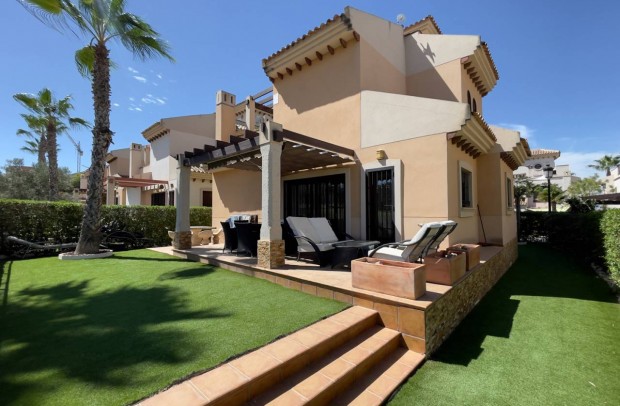 Resale - Detached House / Villa - Algorfa - La Finca Golf Resort