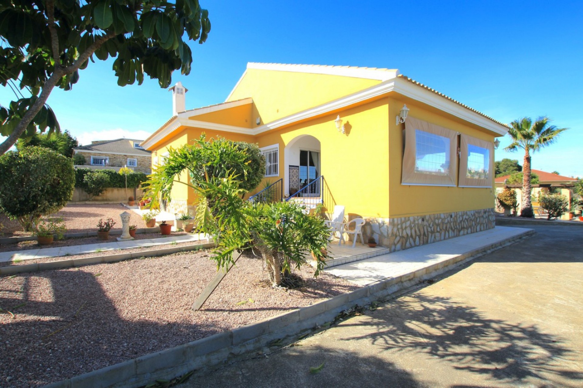 4 bedroom house / villa for sale in Jacarilla, Costa Blanca