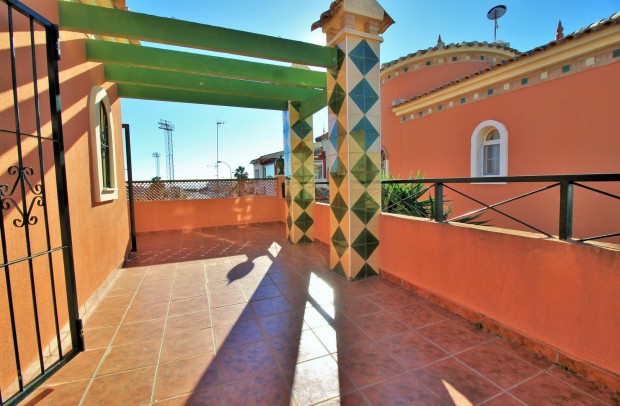 Revente - Detached House / Villa - Playa Flamenca